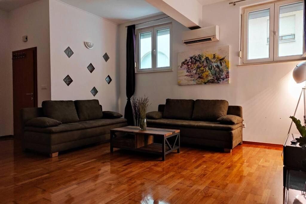 ספליט Spacious Apartment Near City Center And The Beach מראה חיצוני תמונה